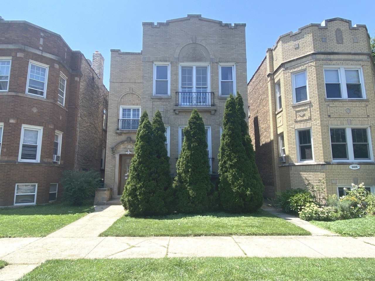 5434 N Spaulding Avenue