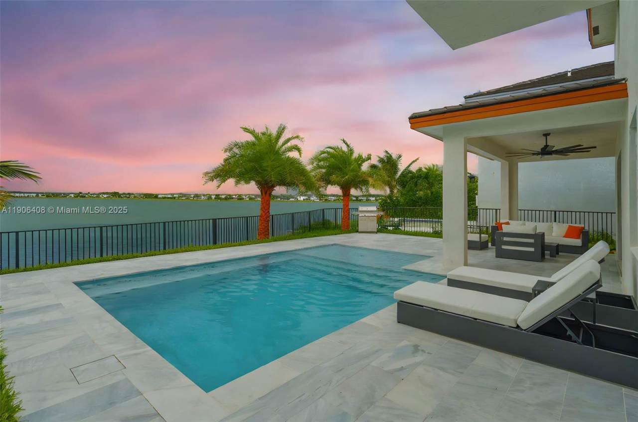 15540 Northwest 88th Avenue