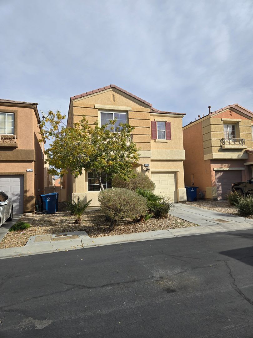 A Stunning 3 Bedroom Home in Henderson