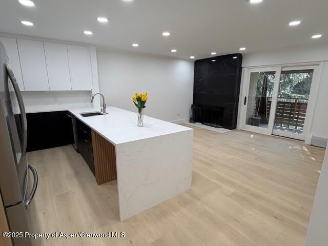 910 W Hallam Street unit: 12