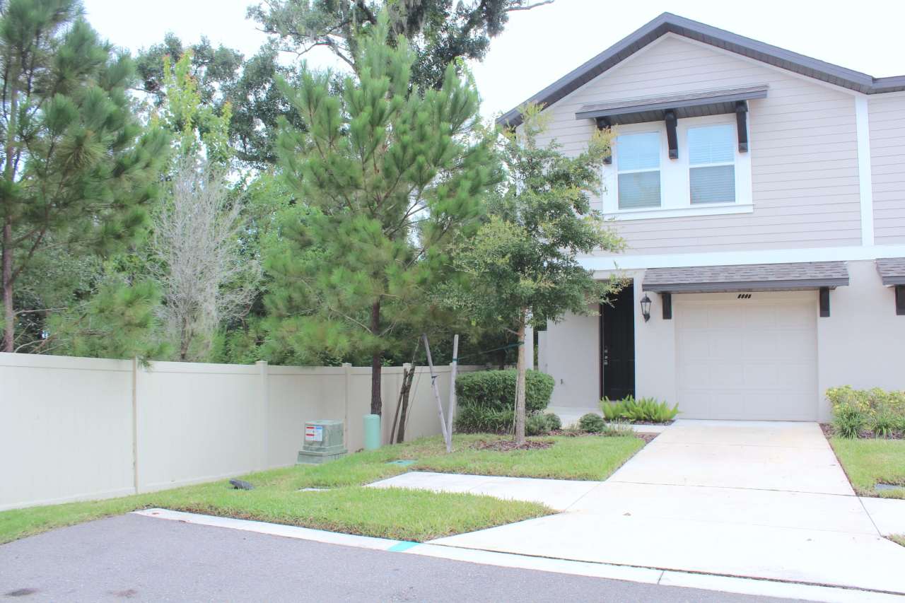 2769 Scarlet Bay Place