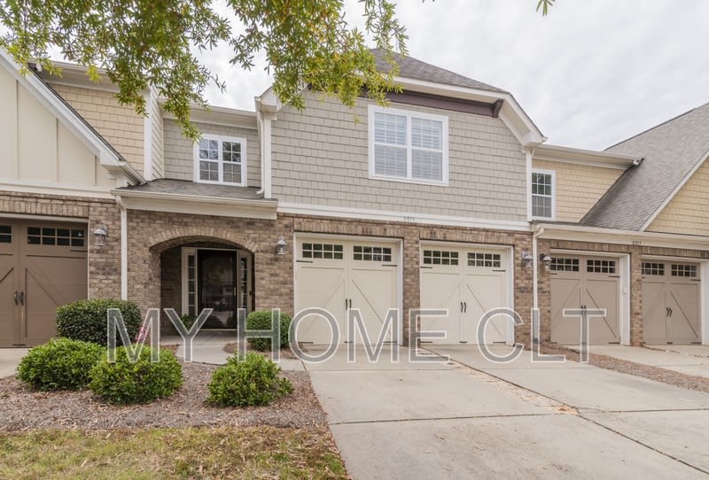 8513 Loxton Circle - 1