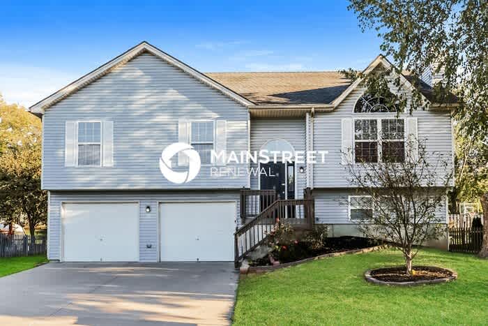 10926 Rowland Avenue