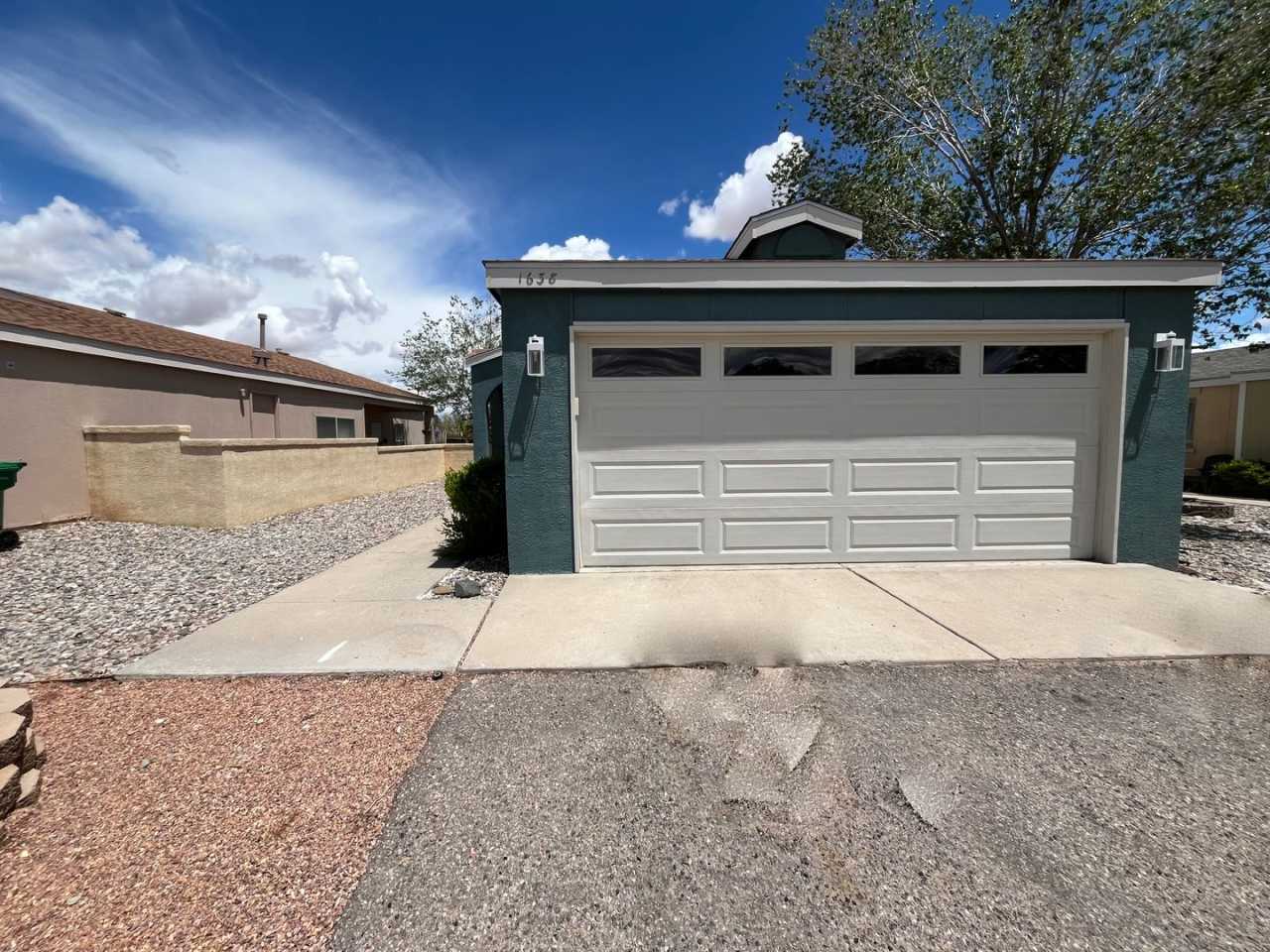 Cute 3 Bedroom 2 Bathroom Home In Rio Rancho!