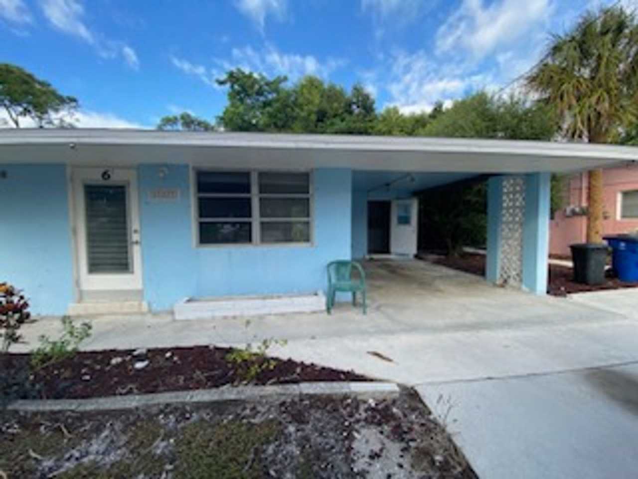 ** 2 BEDROOM\1 BATH DUPLEX READY FOR A LONG-TERM TENANT ** NO HOA SO MOVE IN FAST ** BONITA SPRINGS, FLORIDA **