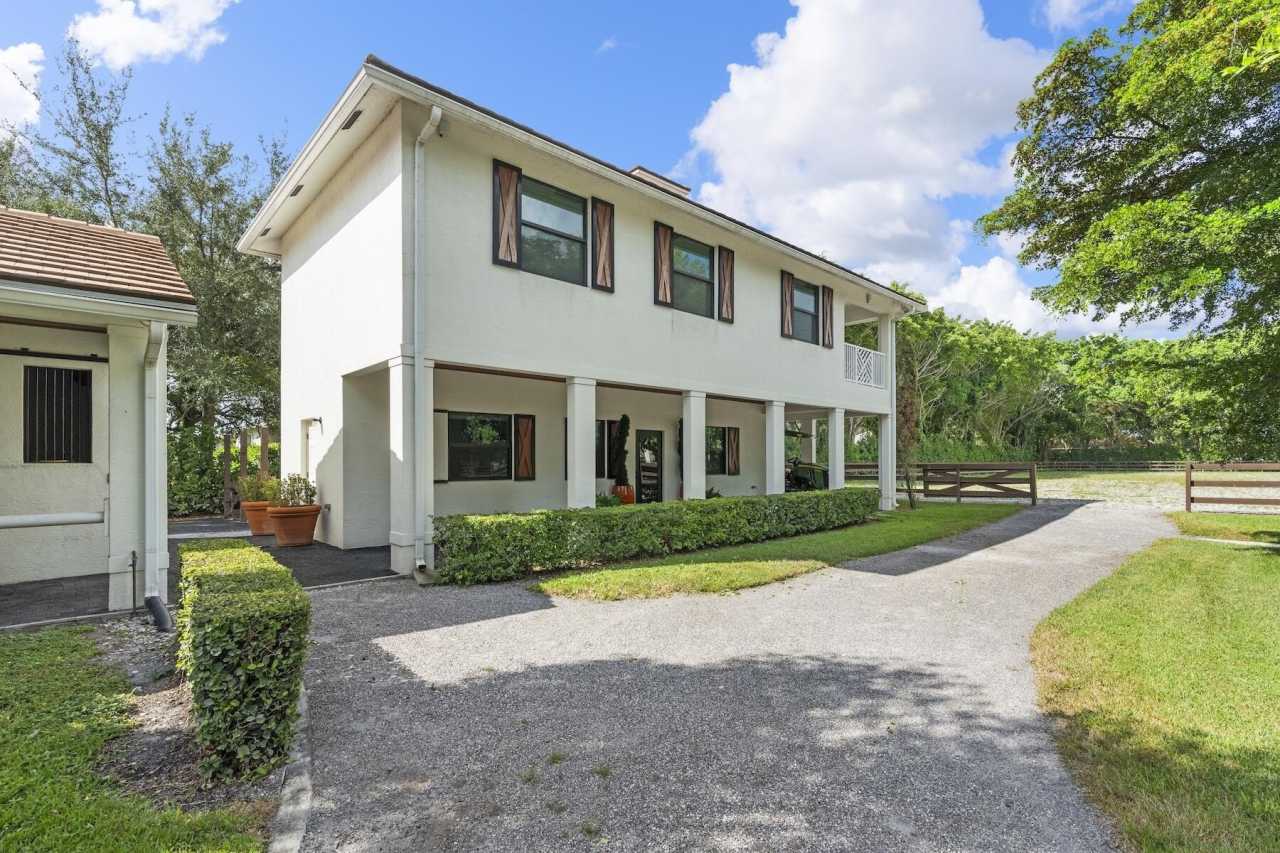 14492 Equestrian Way