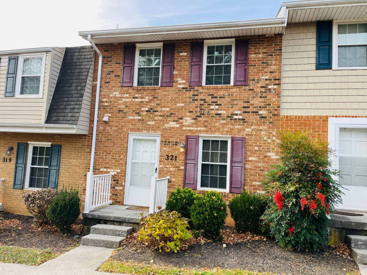 2 Bedroom, 1.5 Bath Townhouse