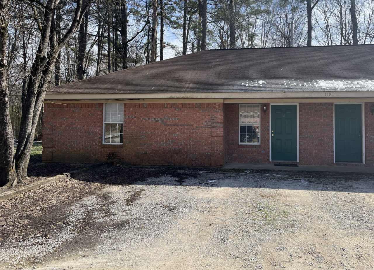 2 bd/ 2 ba apartment