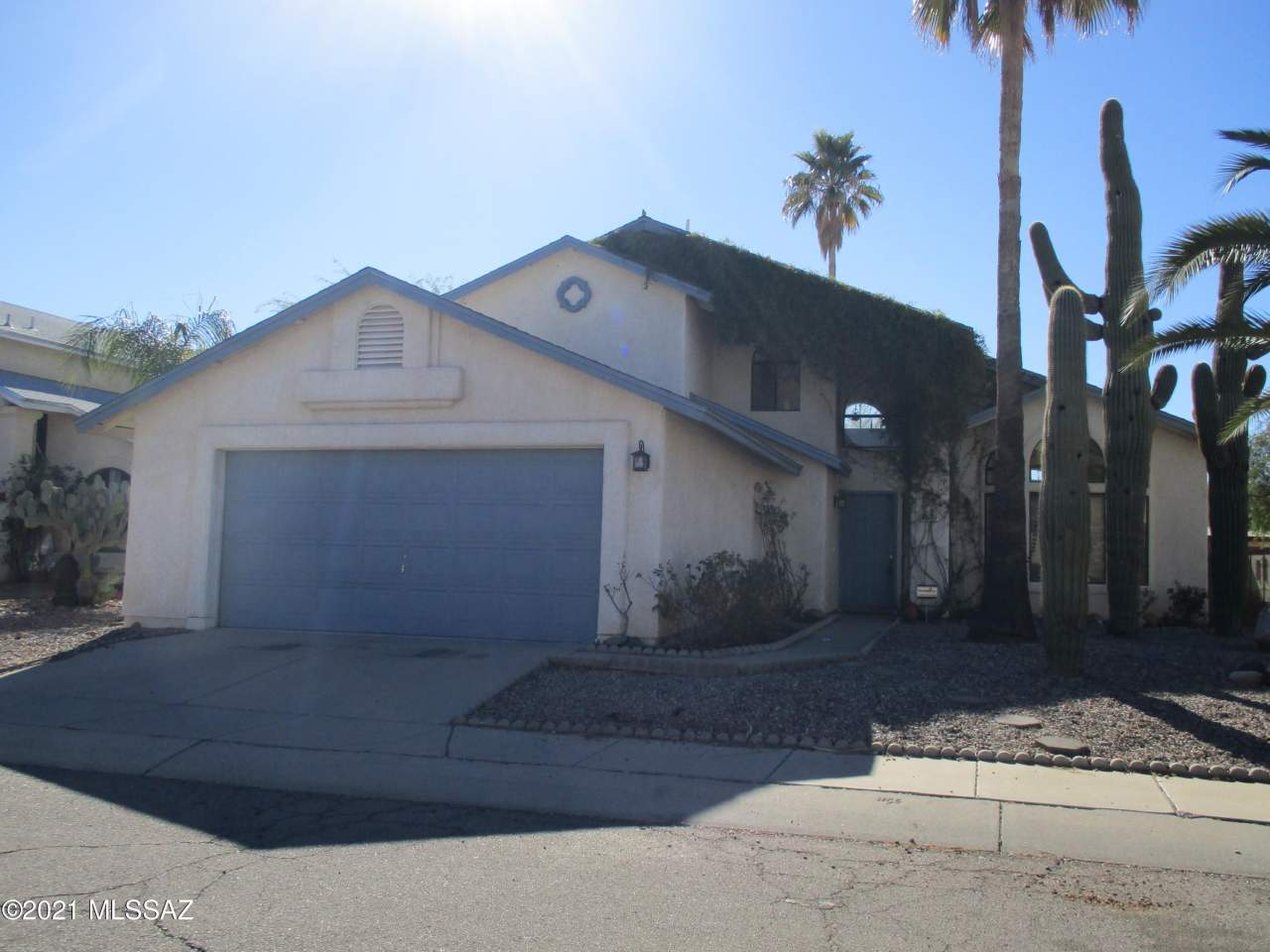 2681 W Camino Del Deseo