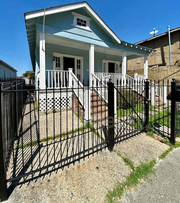 1926 Burdette Street