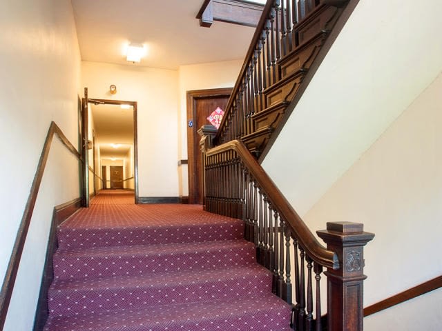 5614 Walnut St Unit D21