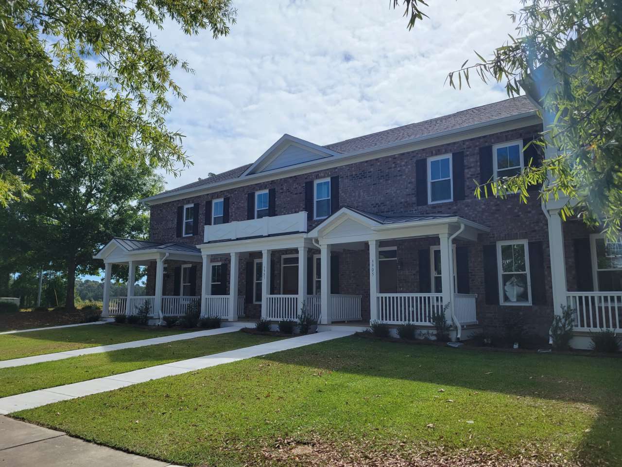 3903 Harkers Way - 1