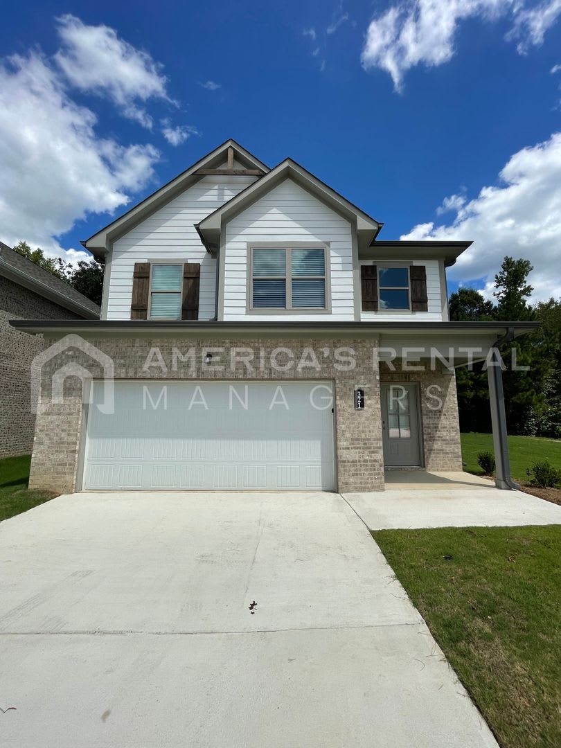 Home for Rent in Calera, AL!!! Available to View Now! PRICE REDUCED!!! SIGN A 13 month lease by 12/15/25 to receive HALF OFF one months free!!