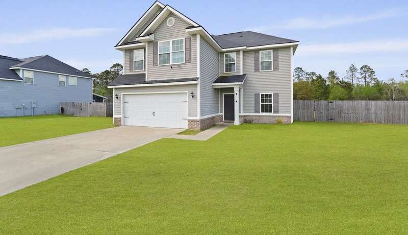966 Mustang Lane Northeast