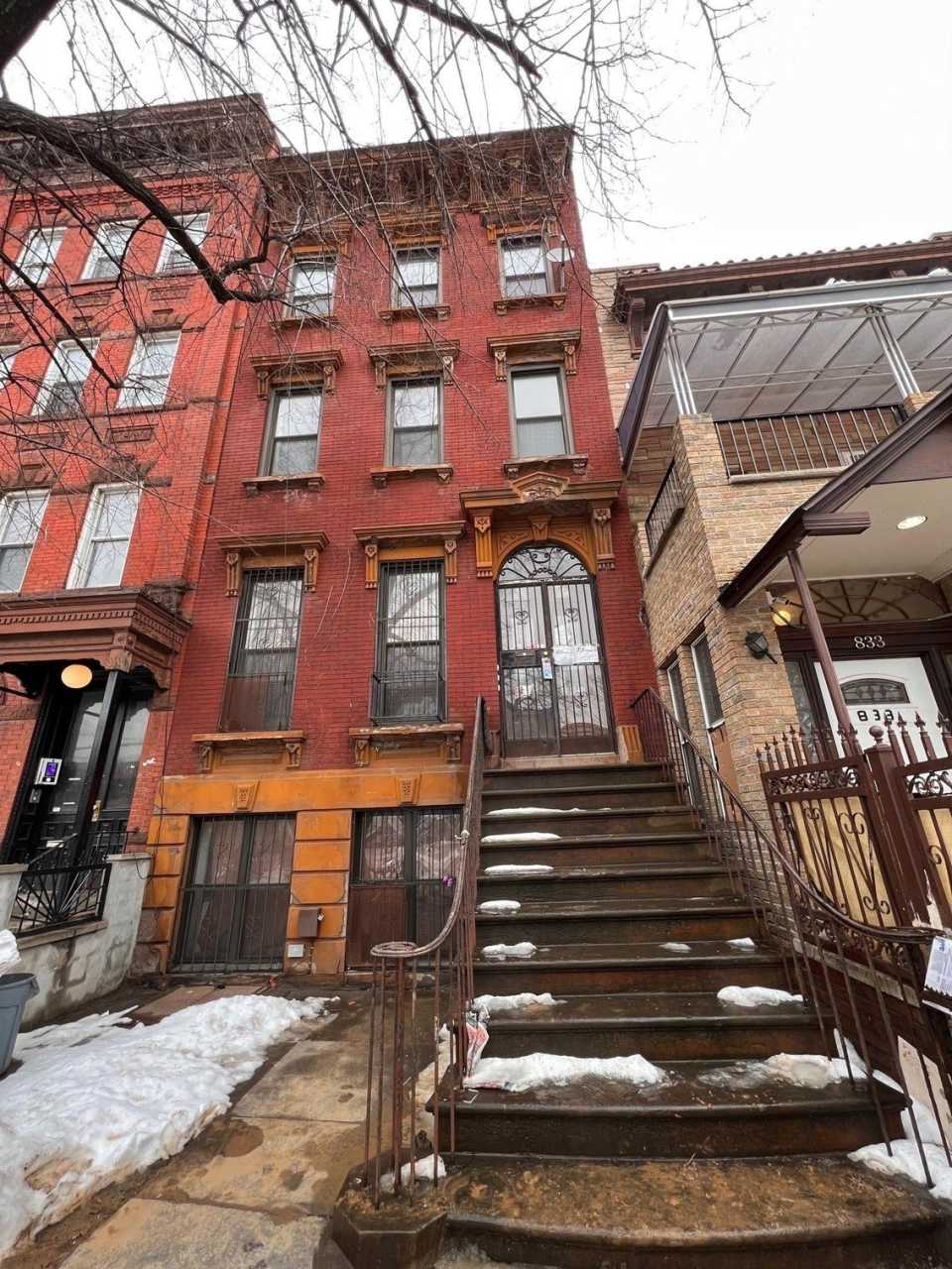 831 Bushwick Ave Avenue