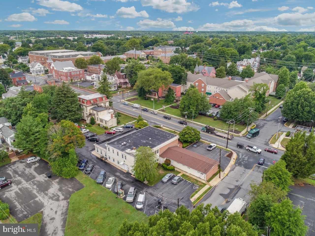 20 E DIVISION Street unit: A