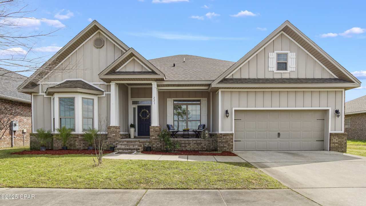 221 S Shoreview Drive