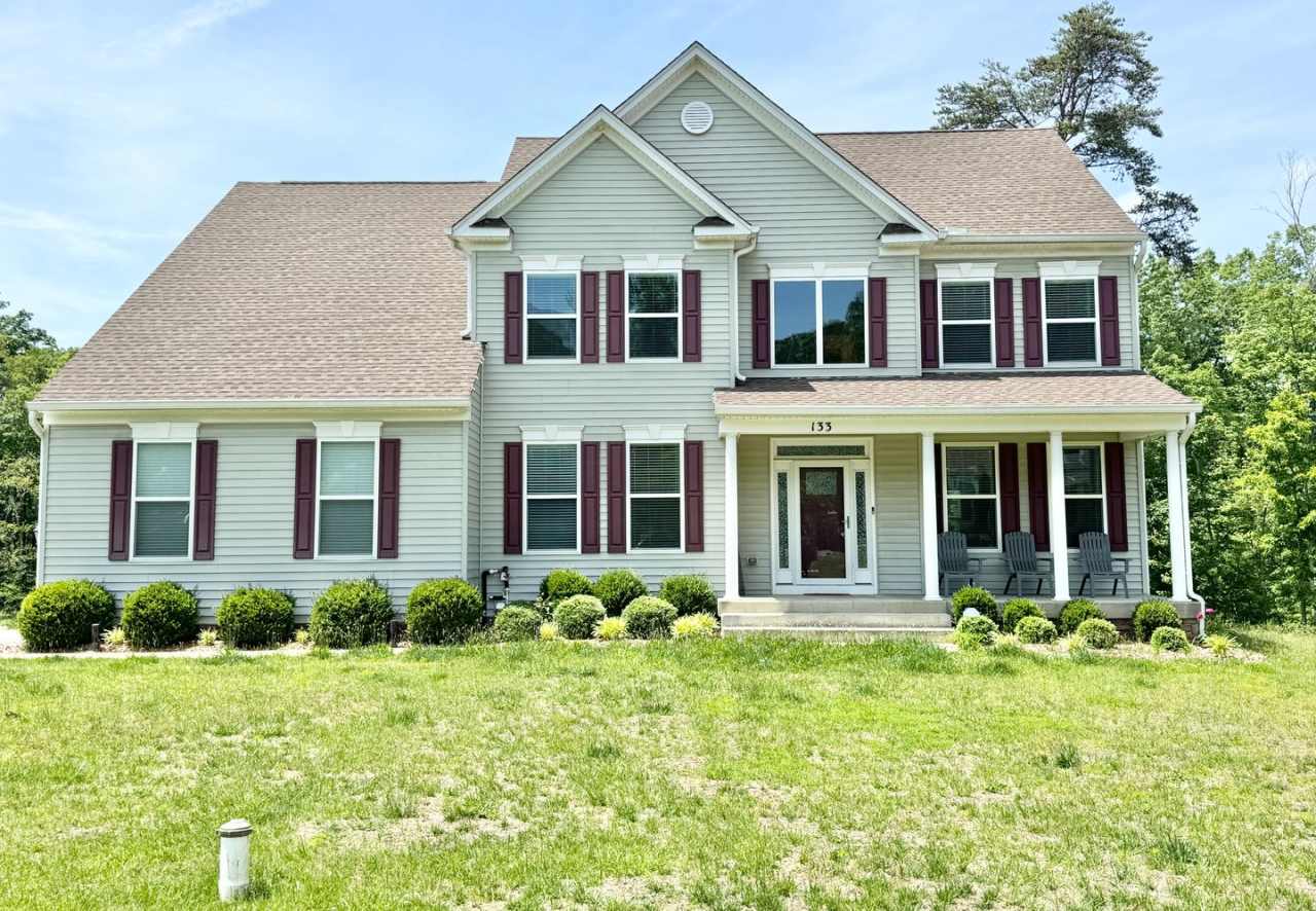 CLOSE TO BROOKE POINT VRE - LARGE ACREAGE HOME - STAFFORD- BASEMENT KITCHENETTE