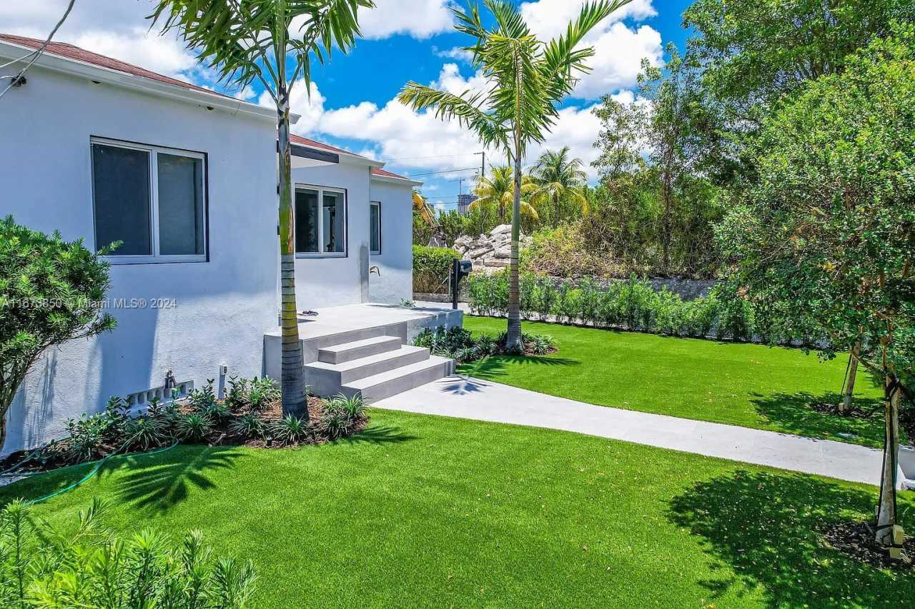 1117 Southwest 13th Street