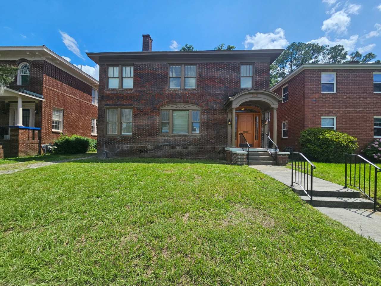 515 E 49th St A Savannah Ga. 31405