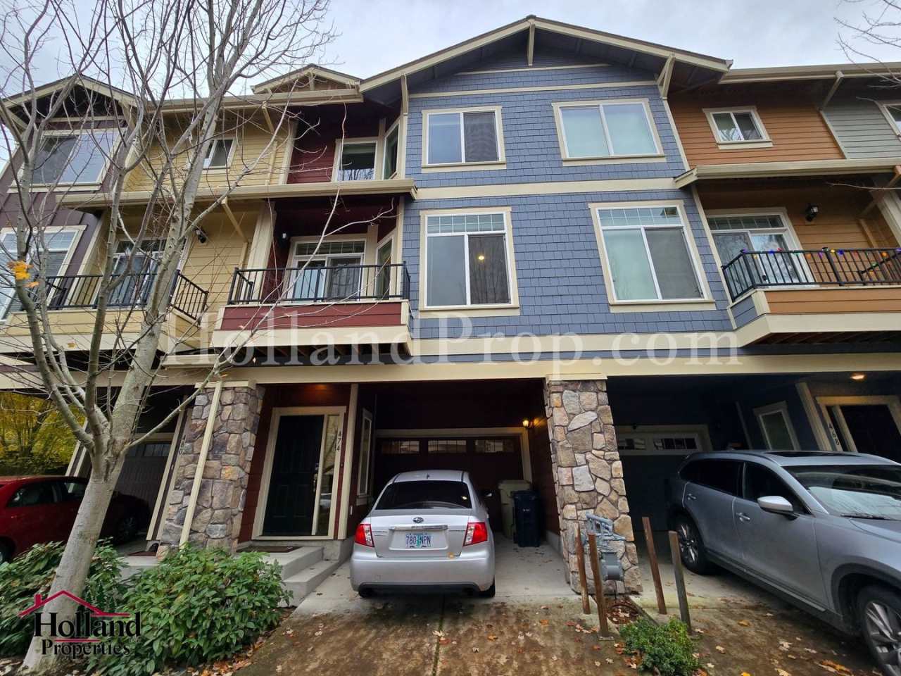 COMING SOON! Bright  Airy 2-Bed, 2.5-Bath Home with Balcony  Great Neighborhood Views in Hillsboro **Special $150 credit on your first full month's rent**