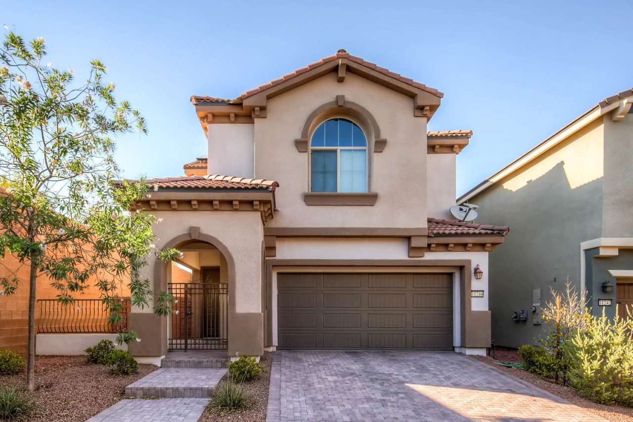 BEAUTIFUL HOME IN SUMMERLIN