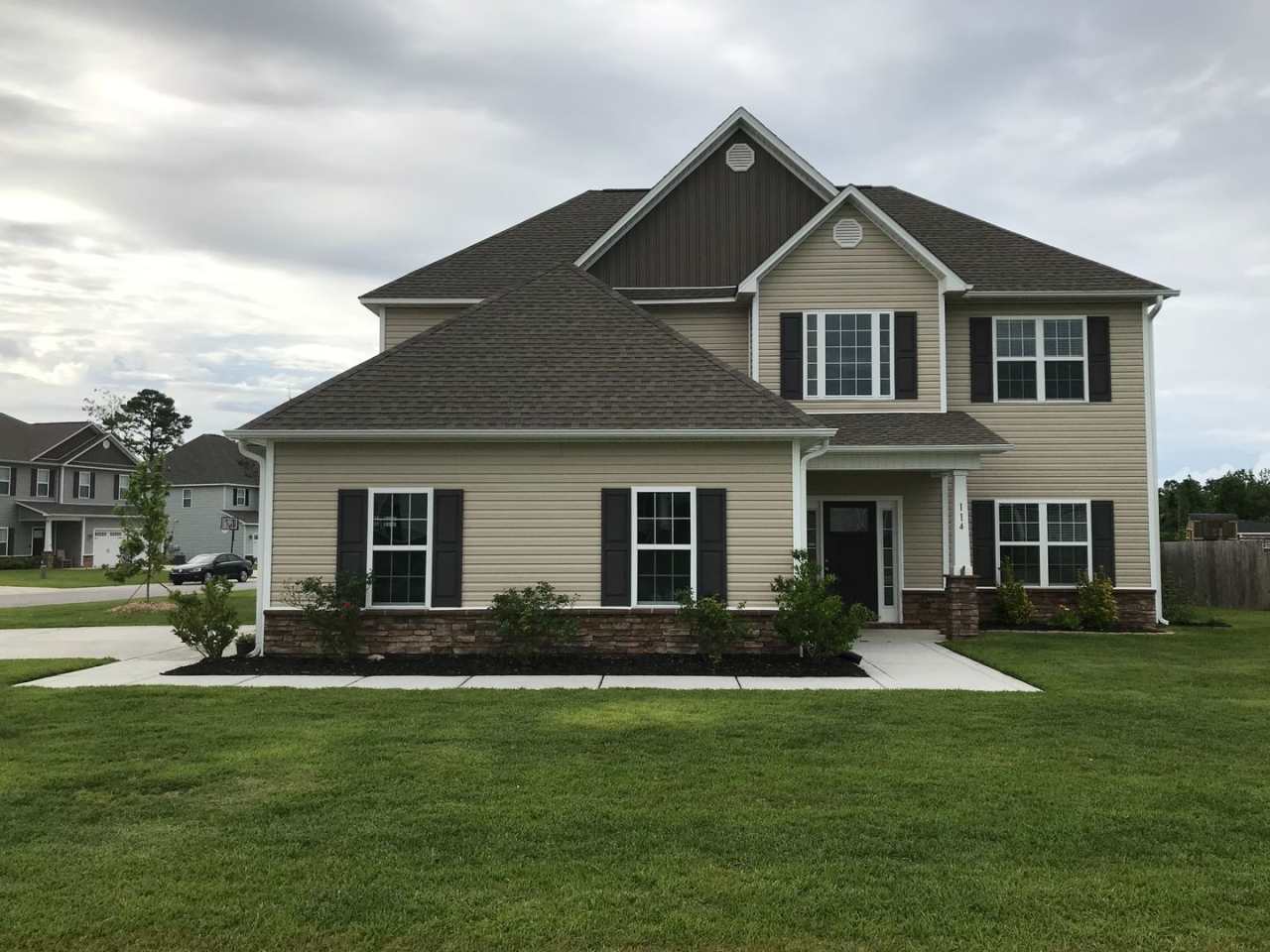 Regal Home on Regatta Way!