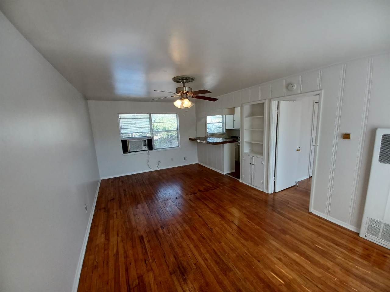 803 Eleanor Avenue. Apt. A