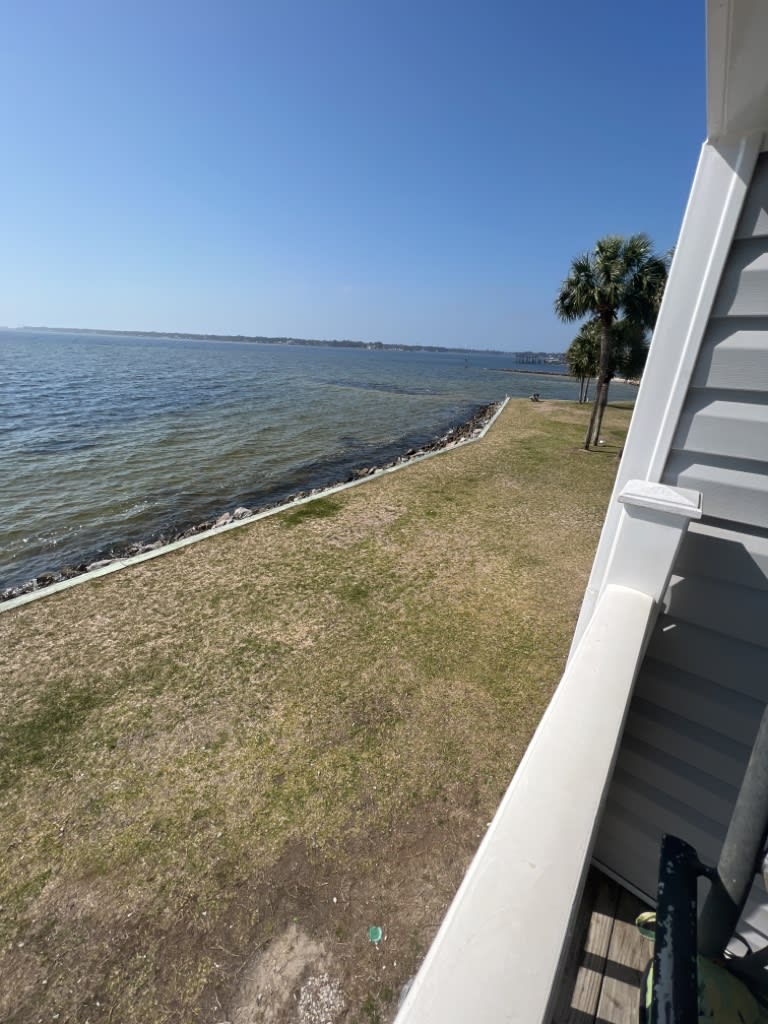 101 Old Ferry Road Unit 23C