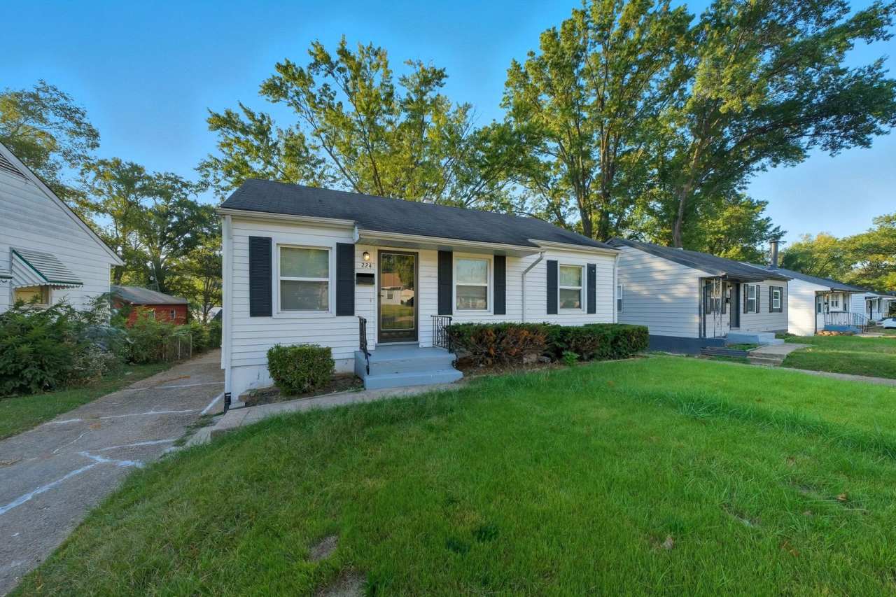 Section 8 Welcome For Rent – 224 Cameron Rd, St. Louis, MO