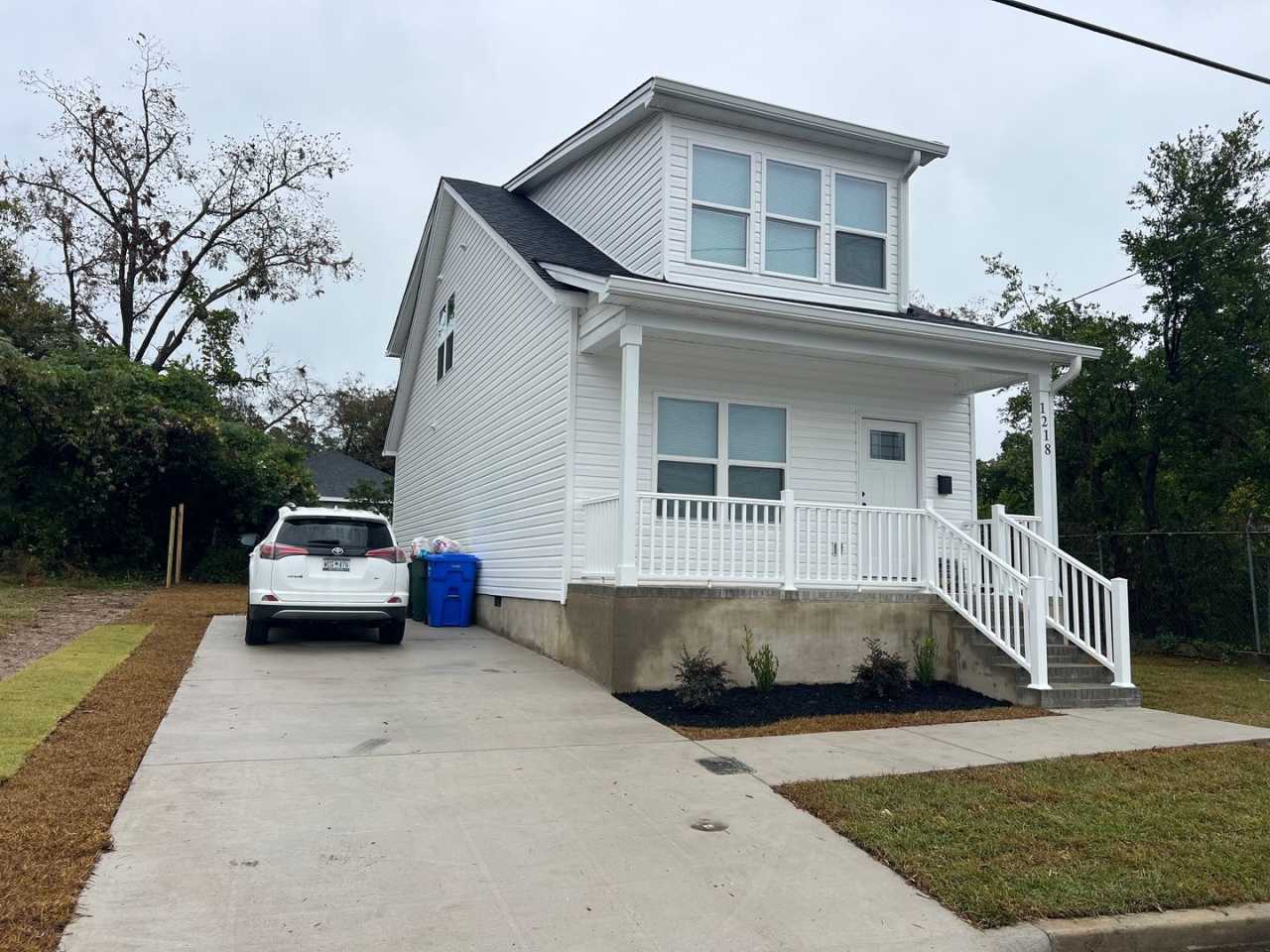 1218 House Street PRE-LEASING FOR 2026-2027 SCHOOL YEAR