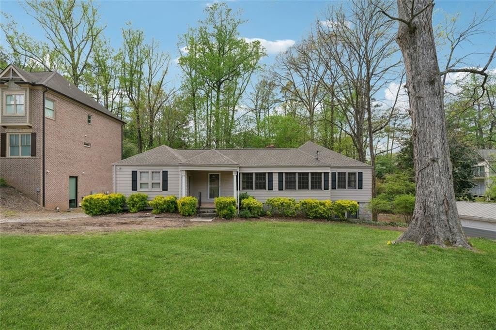 2116 ROXBORO Road NE