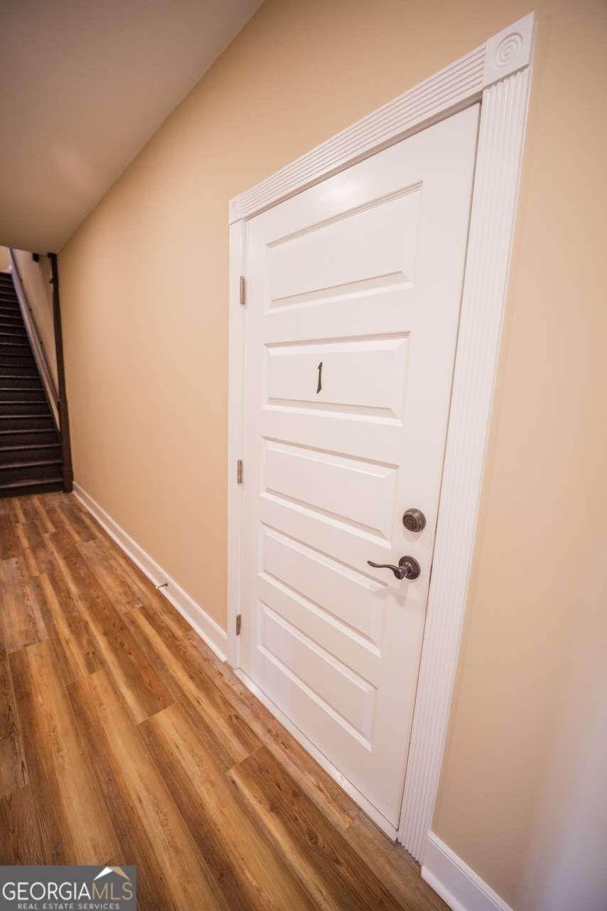 210 8th Street W unit: 1