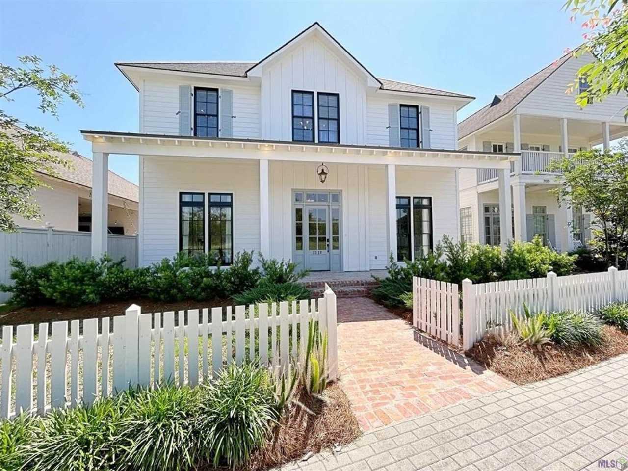 4 Bedroom House in Pointe Marie.