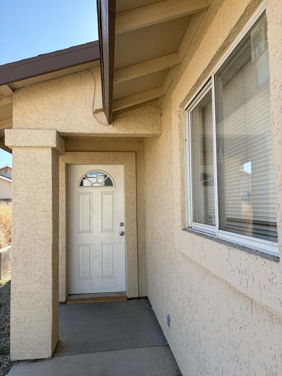 2028 Gates Avenue - 2Unit B