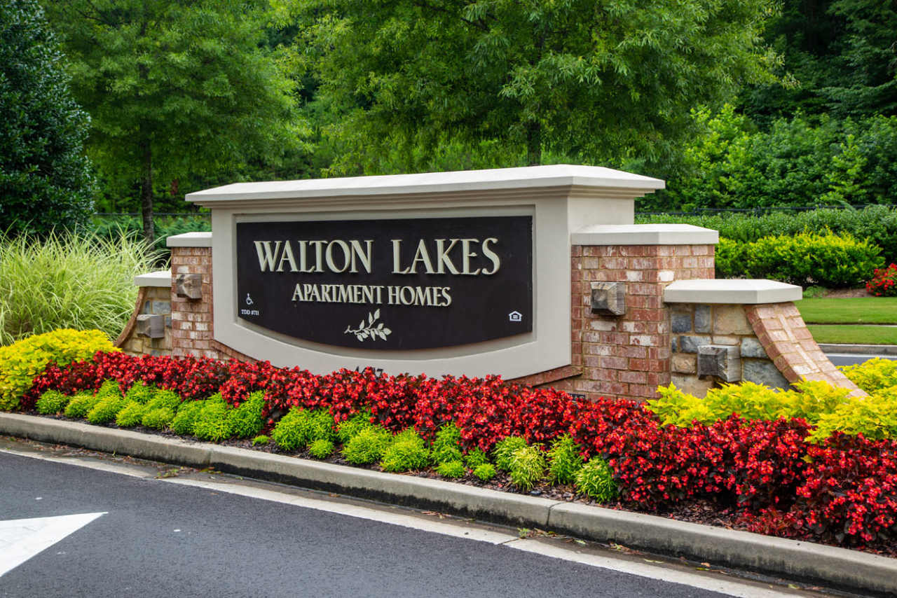 Walton Lakes