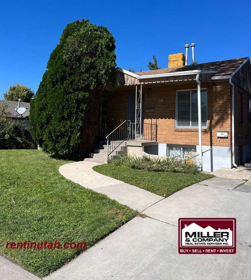 Cute 2 bedroom Duplex For Rent!!