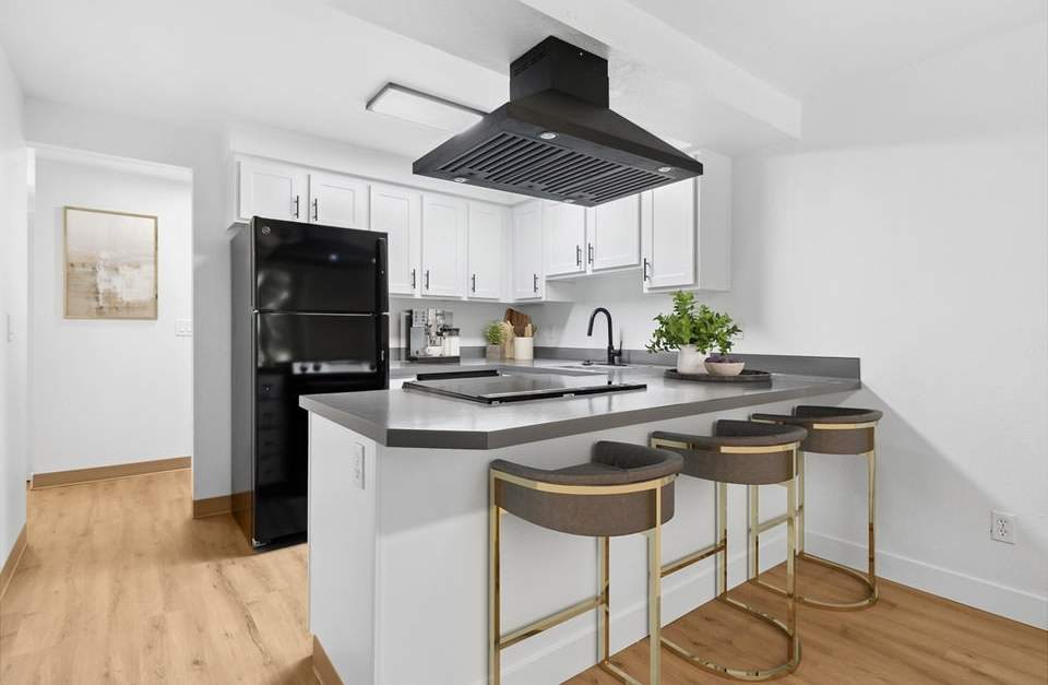 ReNew Murray Hill on Dakota