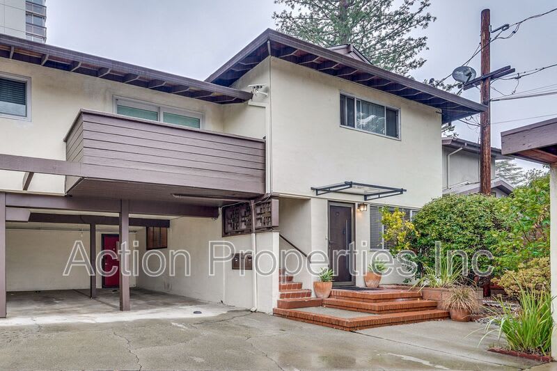 131 Hawthorne Avenue