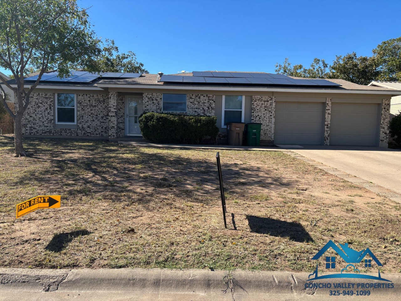 For Rent - 3 Bed/ 2 Bath - 1932 Glenwood Drive