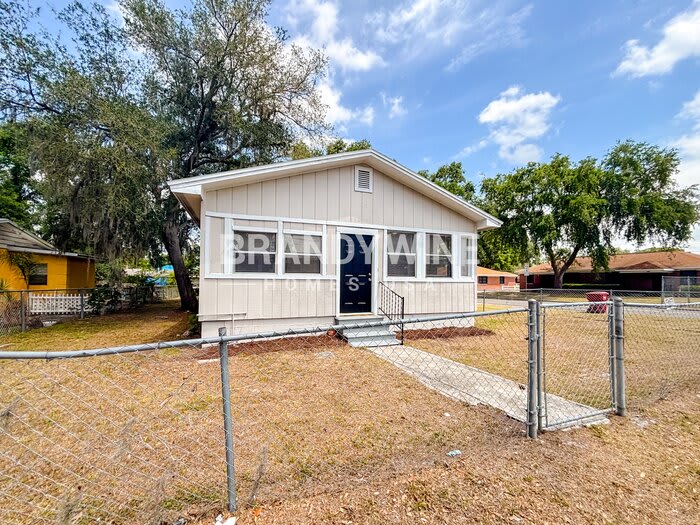 1322 East Ohio Street