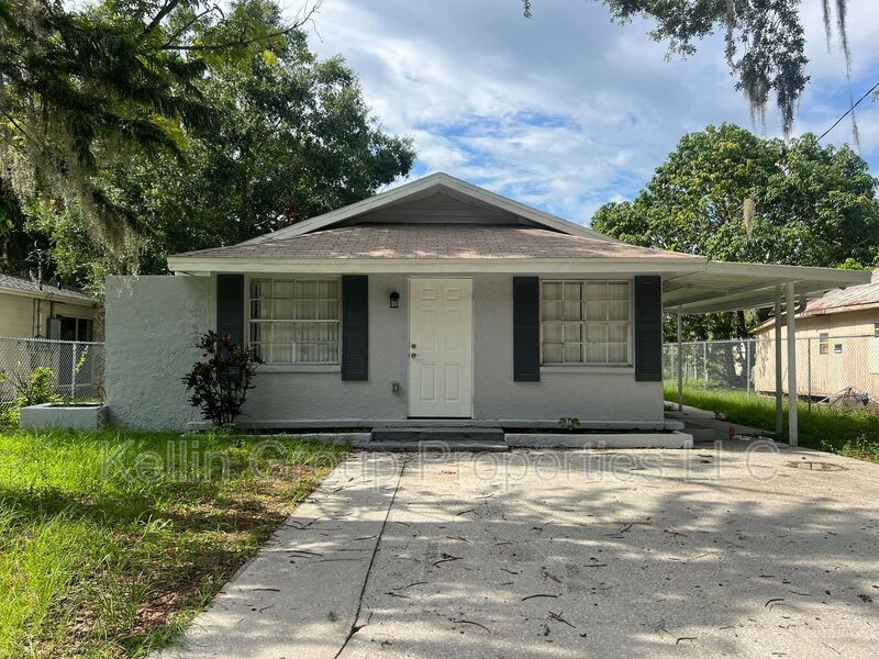 821 Augusta St