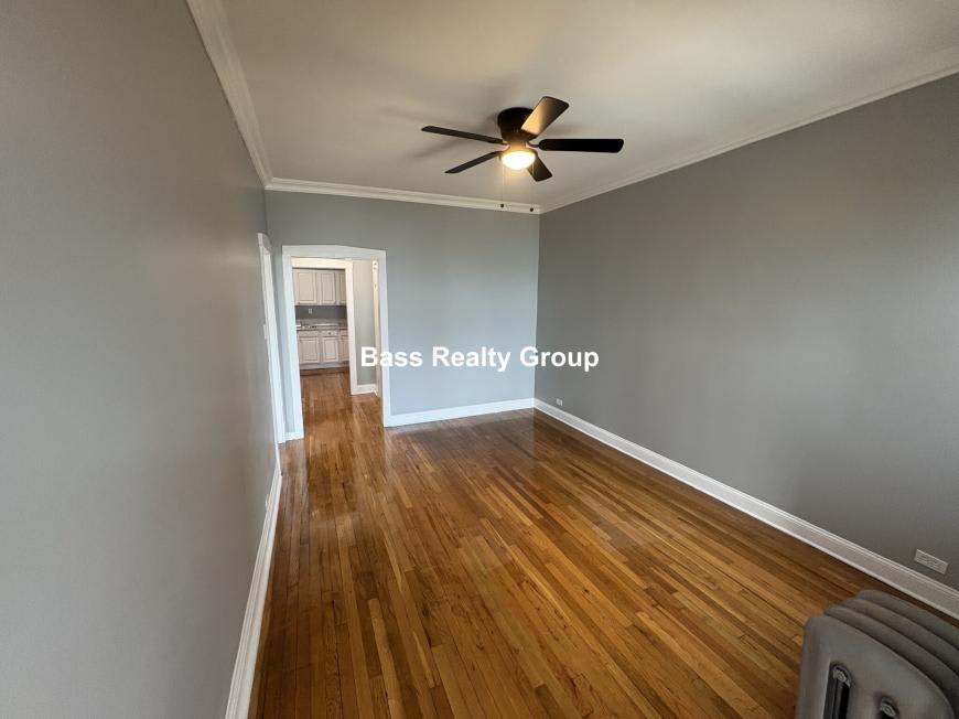 7752 North Eastlake Ter.