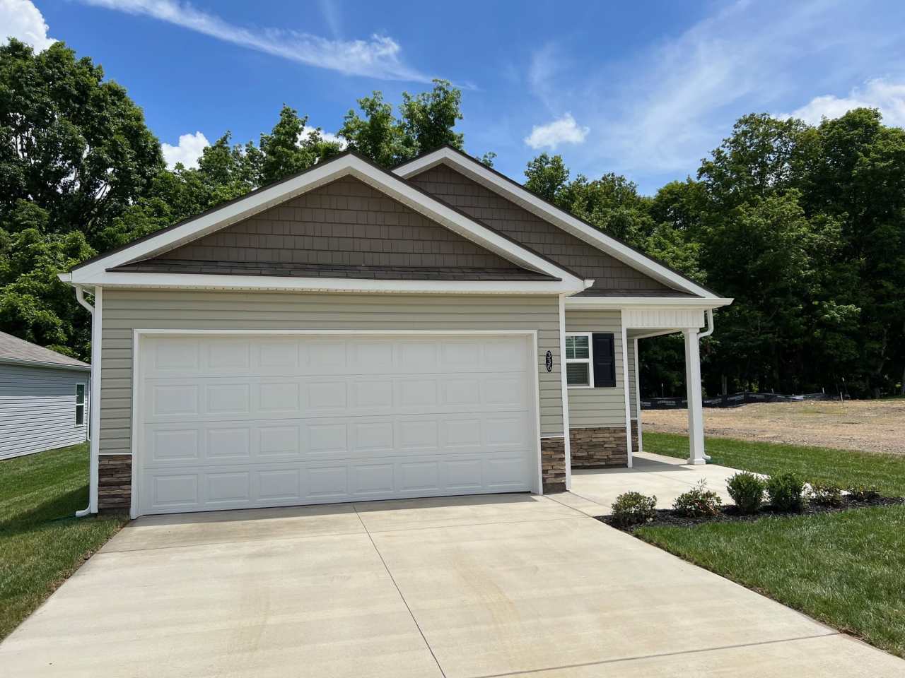 336 Arrowhead Dr