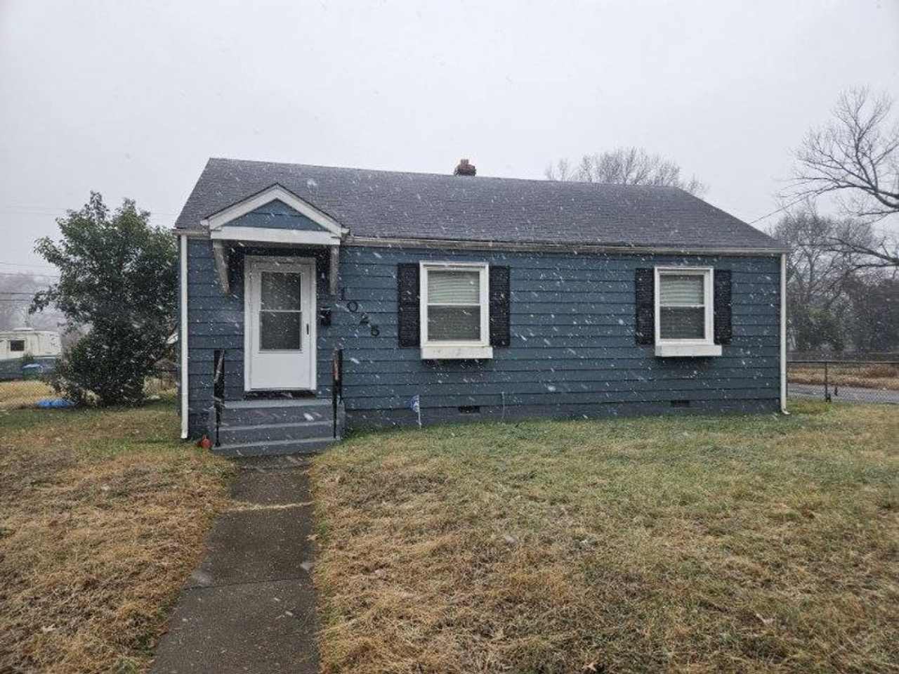 3 Bedroom / 1 Bath Rental on Fourqurean