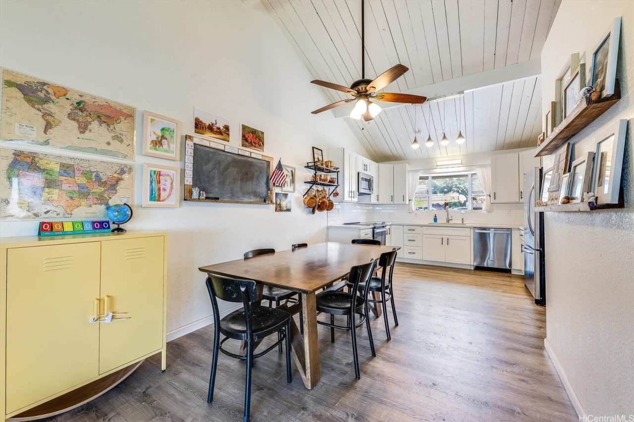 92-834 Kinohi Place unit: 11