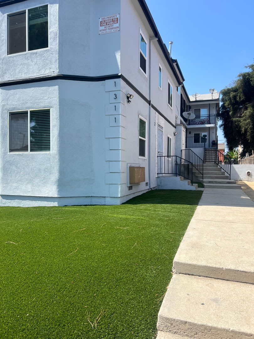 Martin Luther King Blvd 1311 W