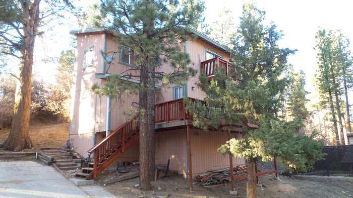 233 East Starr Drive