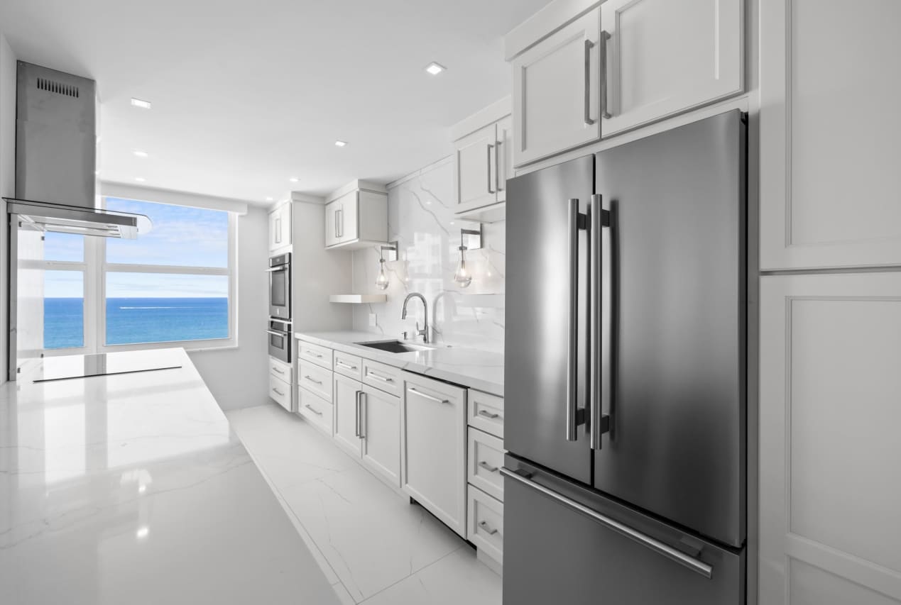 4300 N Ocean Boulevard