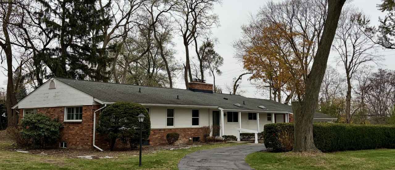 6493 Thorncrest Drive